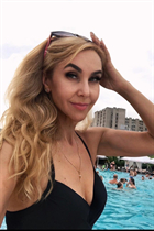 Date ukrainian girl elena from dnepr with Light Brown hair age 63 photo-10