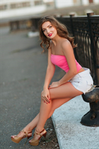 Femme ukrainienne alina de nikolaev avec Chatain clairs cheveux, âge 37 photo-1