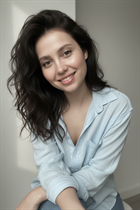 Beautiful woman of ukrainian alina from kiev with Dark Brown hair age 32 photo-8