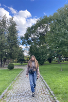 Beautiful ukrainian bride anna from uzhgorod with Light Brown hair age 28 photo-16