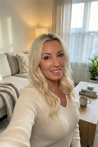 Jolie fille julia de barcelona avec Blond cheveux, âge 44 photo-13