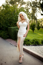 Wife from Ukraine sonya from kharkov with Blonde hair age 33 photo-2