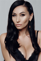 Ukrainian girl model marianna from uzhgorod with Black hair age 41 photo-1