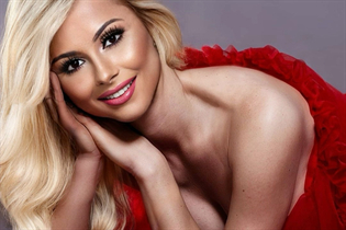 Novia de turin tatiana con pelo Rubio y edad 36 photo-15