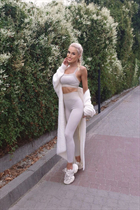 Modelo ucraniana yana de zaporozhye con pelo Rubio y edad 37 photo-19