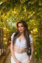 Épouse d'Ukraine anna-maria de lviv avec Brunette cheveux, âge 23 photo-26