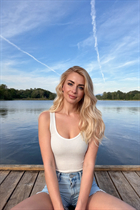 Gorgeous Ukrainian bride nelli from zaporizhzhia with Blonde hair age 39 photo-1