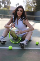 Bride from los angeles oleksandra with Dark Brown hair age 31 photo-6