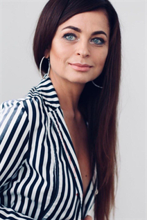 Belle mariée ukrainienne lidiya de odessa avec Roux cheveux, âge 54