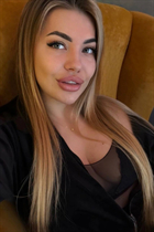 Rencontre fille ukrainienne valeria de dnepr avec Chatain clairs cheveux, age 31