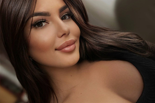 Jolie fille viktoriia de bielsko-biala avec Brunette cheveux, âge 29 photo-5