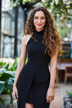 Dating a ukrainian girl natalia from kiev with Dark Brown hair age 39 photo-6