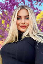 Date ukrainian diana from krivoy rog with Light Brown hair age 25 photo-8