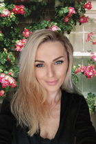 Beautiful woman of Ukraine svetlana from zhytomyr with Light Brown hair age 34 photo-13