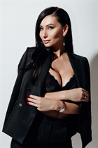 Ukrainian girl model marianna from uzhgorod with Black hair age 41 photo-5