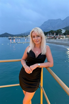 Femme parfaite elena de vienna avec Blond cheveux, âge 51 photo-19