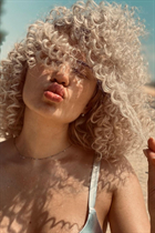 Ukrainian woman online kristina from kiev with Blonde hair age 32 photo-10