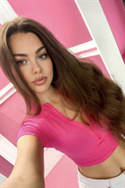 Bride from dubai kateryna with Light Brown hair age 28 photo-11