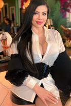 Bride from madrid borja with Dark Brown hair age 48 photo-3