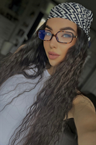 Dating a ukrainian woman mariia from lutsk with Black hair age 20 photo-5