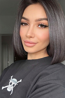 Wife from Ukraine daria from zaporozhye with Dark Brown hair age 30