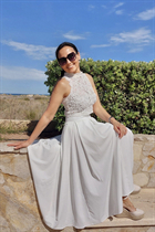 Mujer perfecta oksana de valencia con pelo Negro y edad 53 photo-6