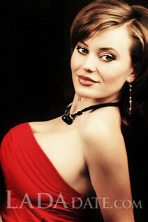 Order russian wife anna from odessa with Dark Brown hair age 31