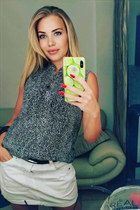 Mariée de new york vironika avec Blond cheveux, âge 40 photo-2