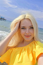 Mariée de bishkek bermet avec Blond cheveux, âge 23 photo-7
