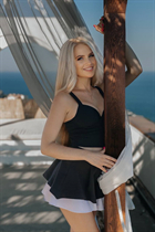 Ukranian bride maria from kiev with Blonde hair age 33 photo-4