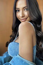 Dating a ukrainian girl lesya from kiev with Dark Brown hair age 32 photo-14