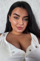 Ukrainian single woman veronika from dnipro with Dark Brown hair age 24 photo-8
