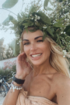 Hermosa esposa de Ucrania liudmila de kiev con pelo Rubio y edad 42 photo-4