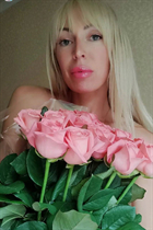 Superbe femme ukrainienne yuliya de kamensky aux cheveux Blond, age 43 photo-12