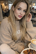 Dating ukrainian girl sofiia from kharkov with Blonde hair age 37 photo-24