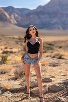 Pretty girl gayana from las vegas with Dark Brown hair age 37 photo-3