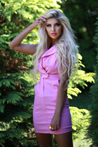 Dating a romanian woman bianca from cluj napoca with Blonde hair 31 years old photo-3