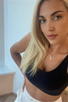 Single Ukrainian bride elvira from kiev with Blonde hair age 33 photo-7