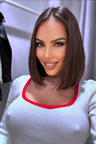 Jolie fille alla de rome avec Brunette cheveux, âge 36 photo-5