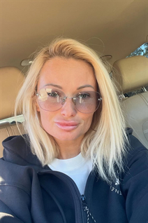 Perfect woman anna from oliva with Blonde hair age 40 photo-7