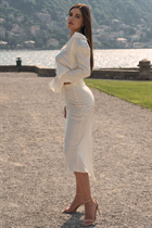 Chica de lugano alina con pelo Marrón oscuro y edad 27 photo-24