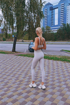 Modelo ucraniana yana de zaporozhye con pelo Rubio y edad 37 photo-21