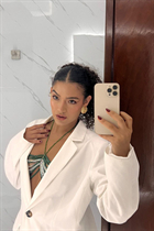 Sortir avec une femme vénézuélienne dubraska de caracas avec Brunette cheveux 25 ans photo-17