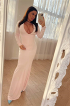 Beautiful Ukrainian woman khrystyna from zaporozhye with Dark Brown hair age 30 photo-1