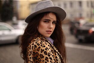 Ukrainian woman for marriage vladislava from kharkov with Dark Brown hair age 29 photo-25