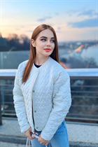 Slavic women anastasia from kiev with Light Brown hair age 18 photo-10