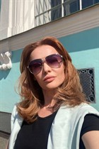 Superbe mariée ukrainienne irina de kiev avec Chatain clairs cheveux, âge 50 photo-13