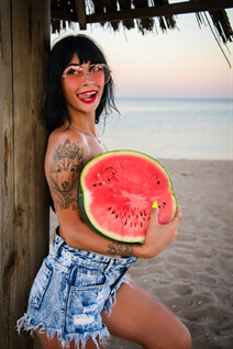 Stunning russian anastasia from kharkov with Black hair age 25