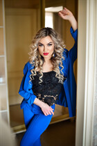 Date ukrainian anna from sumy with Blonde hair age 34 photo-19