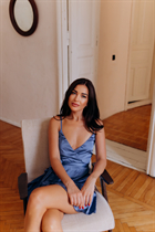 Dama de Ucrania tatiana de kiev con pelo Negro y edad 38 photo-4